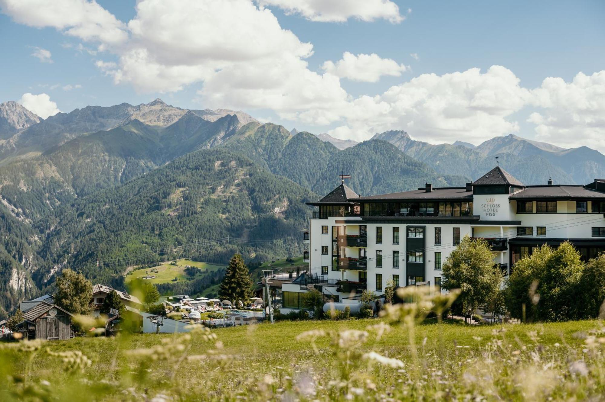 Schlosshotel Fiss Bagian luar foto