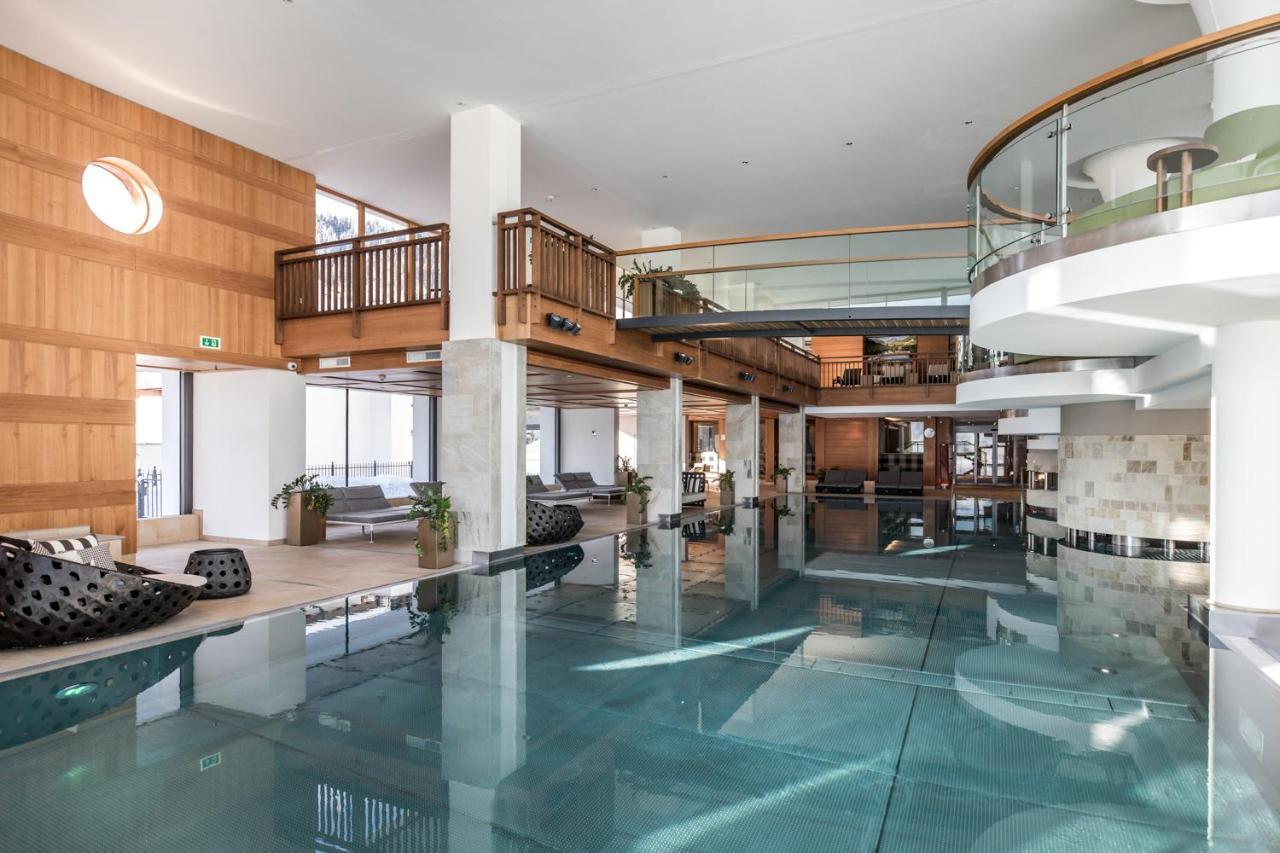 Schlosshotel Fiss Bagian luar foto